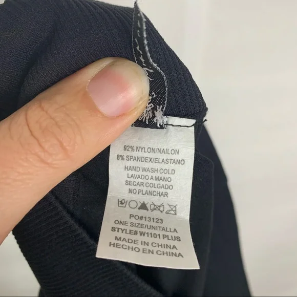 Wear It With Heart Leggings - Picture 7 of 12